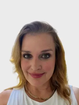 Alice von Schroeder-Schiefelbusch - Kundenberater*in
